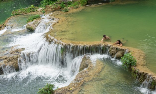 Piscinas naturais que encantam em Bonito, MS