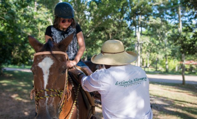 Passeio a cavalo na Estância Mimosa em Bonito